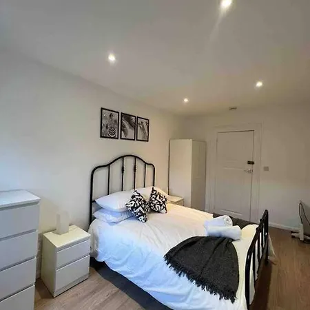 Explore London From The Heart Of Soho Extérieur photo